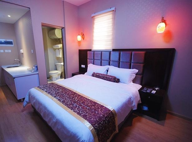 Chengdu Binfen Hotel エクステリア 写真